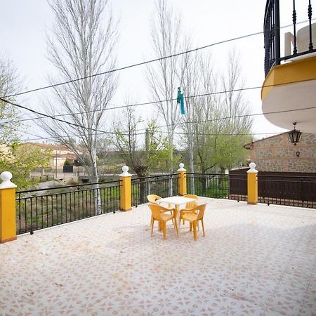 Posada El Arriero Torrejon el Rubio Ngoại thất bức ảnh