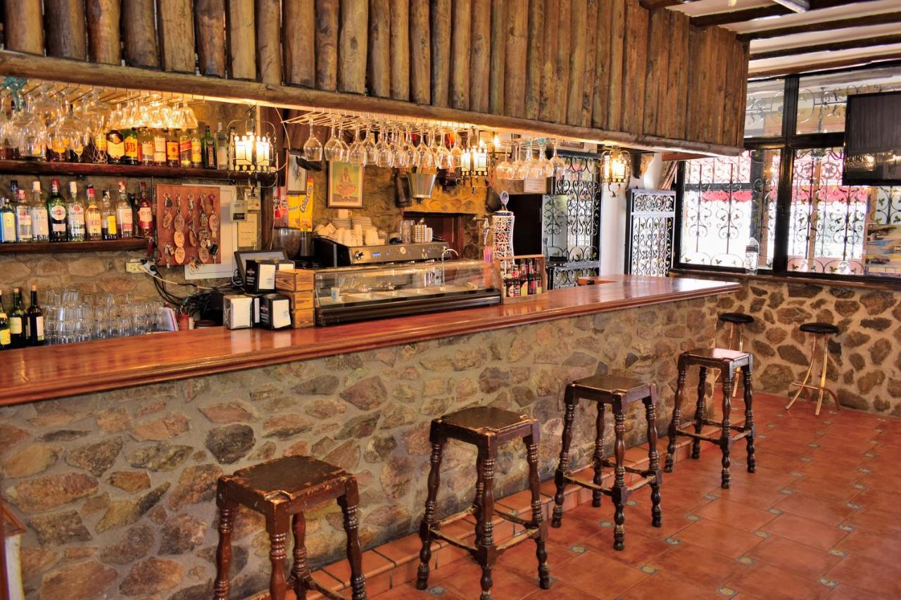 Posada El Arriero Torrejon el Rubio Ngoại thất bức ảnh