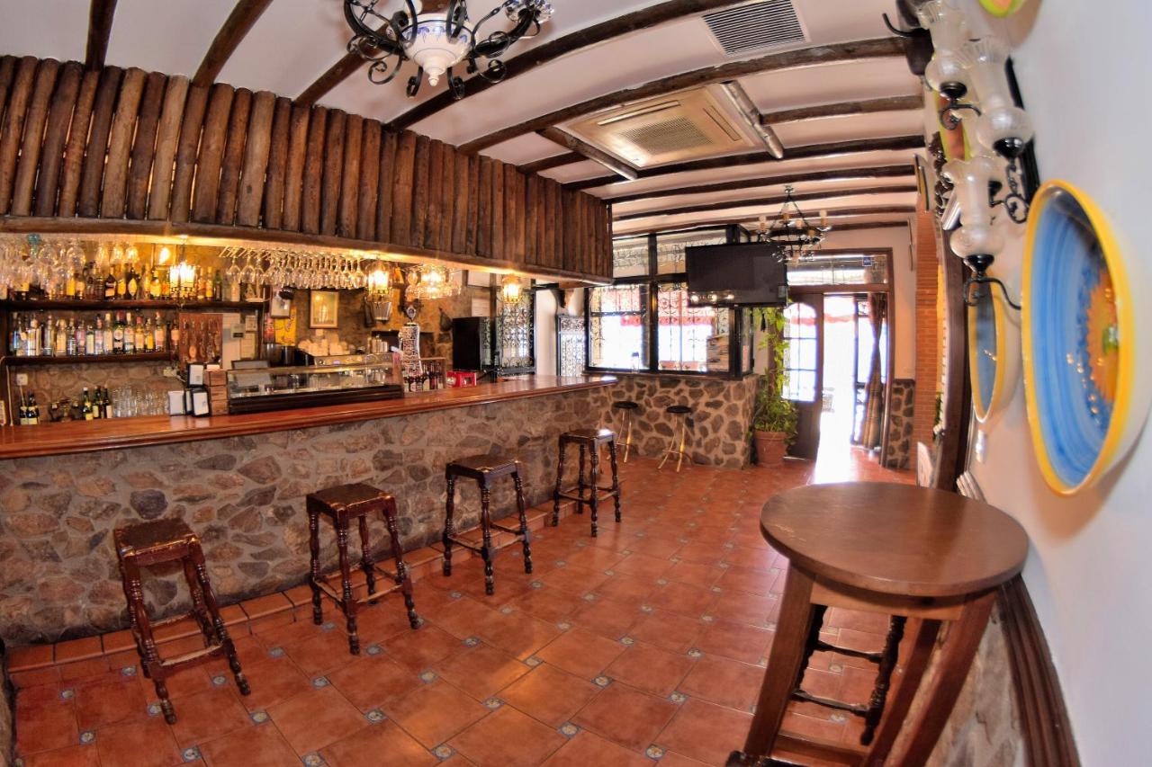 Posada El Arriero Torrejon el Rubio Ngoại thất bức ảnh